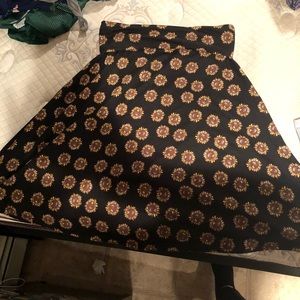 Unicorn!!! Lularoe sunflower Medium Azure